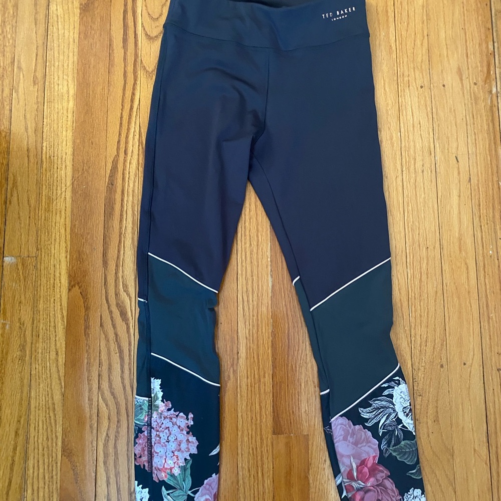 Ted Baker Grey Floral Exercise leggings